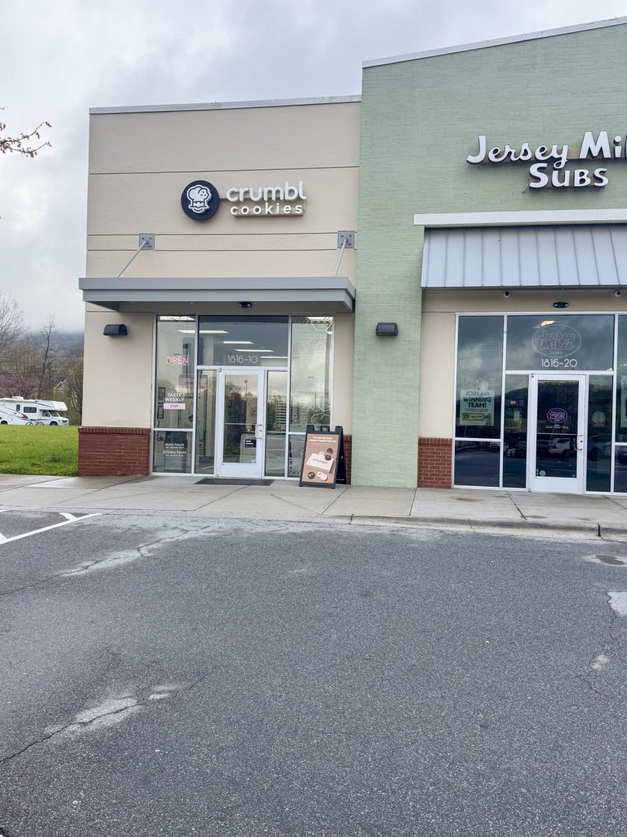 The South Asheville Crumbl location is convieniently located in Gerber Village near Typhoon Noodle, Chic-fil-a, and Jersey Mikes and there is sufficient parking 
